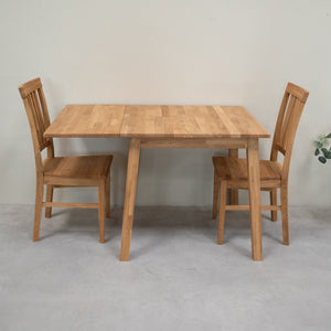 Table à manger extensible en bois massif de chêne Tomas - VESKOR