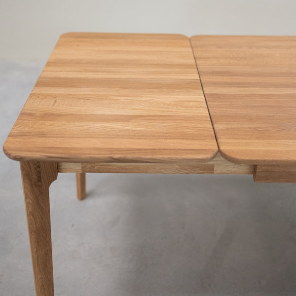 Table à manger rectangulaire extensible en bois massif de chêne Astrid - VESKOR