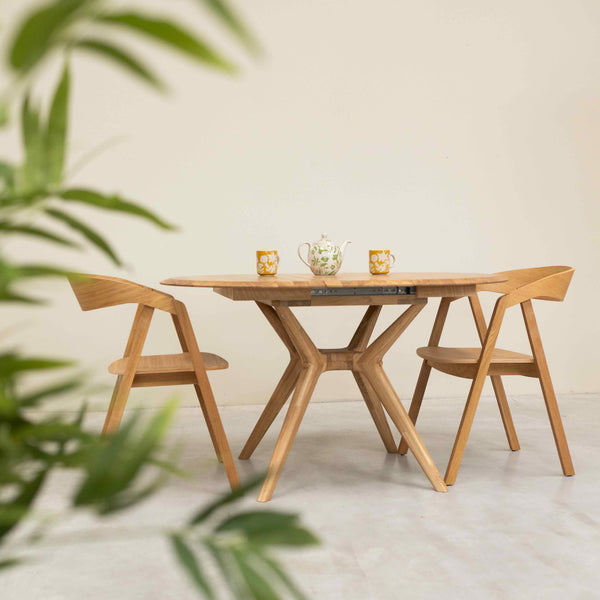 Chaise en bois massif de chêne Knut