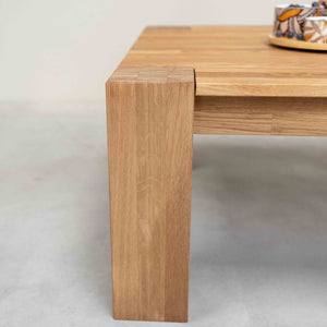 Table basse en bois massif de chêne Nordic