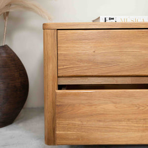 Table de chevet en bois massif de chêne style nordique Roble.store