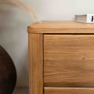 Table de chevet en bois massif de chêne style nordique Roble.store