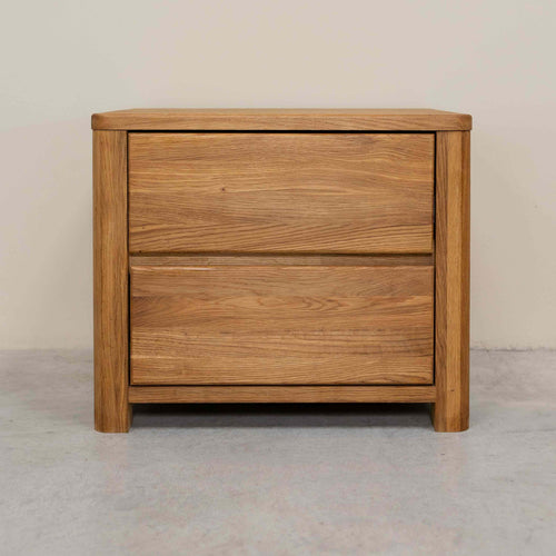 Table de chevet en bois massif de chêne style nordique Roble.store