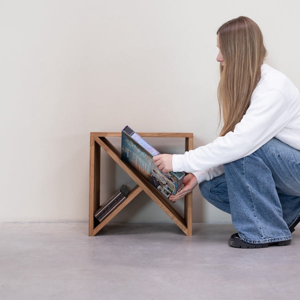 Table de chevet en bois massif de chêne