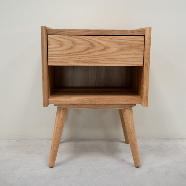 Table de chevet en bois massif de chêne Malmo - 40 x 30 x 55 cm - VESKOR