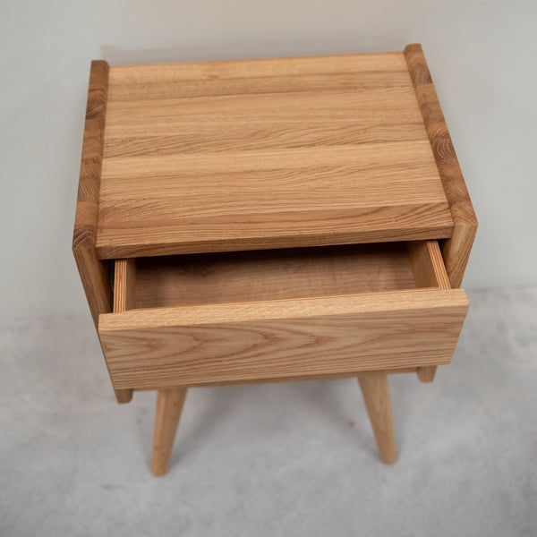 Table de chevet en bois massif de chêne Malmo - 40 x 30 x 55 cm - VESKOR