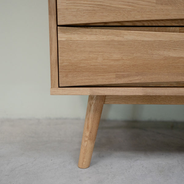 Vitrine en bois massif de chêne Malmo - 120 x 40 x 140 cm - VESKOR