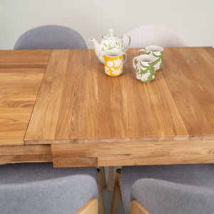 Table à manger extensible en bois massif de chêne Marsi - NordicStory