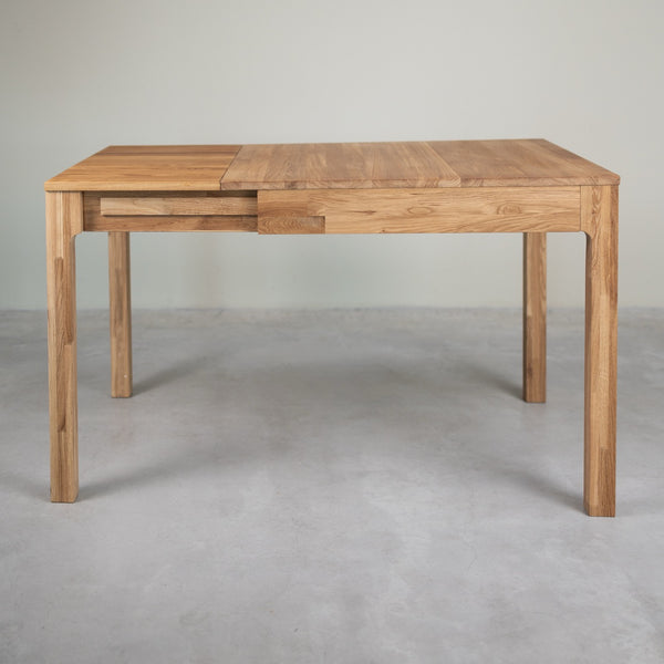 Table à manger extensible en bois massif de chêne Marsi - NordicStory