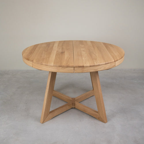Table à manger en bois massif de chêne durable Valence