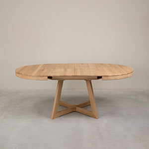 Table à manger en bois massif de chêne durable Valence