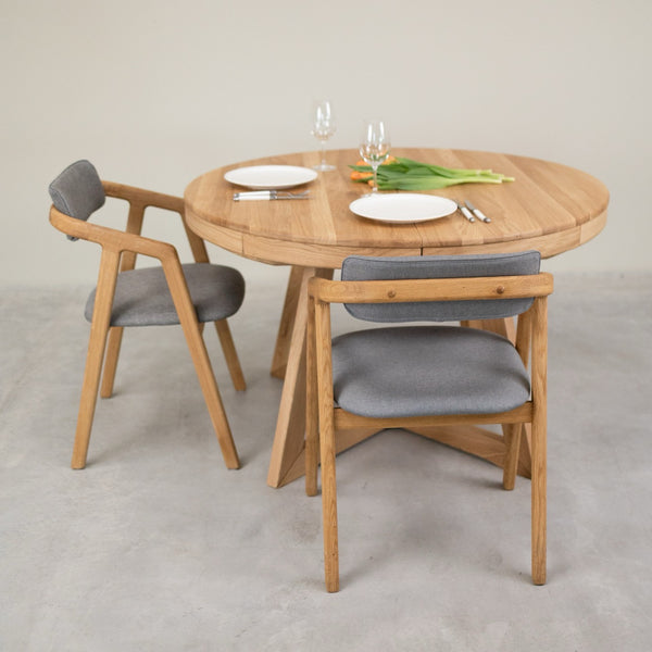 Table à manger en bois massif de chêne durable Valence