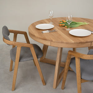 Table à manger en bois massif de chêne durable Valence