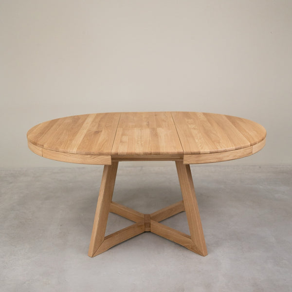 Table à manger en bois massif de chêne durable Valence