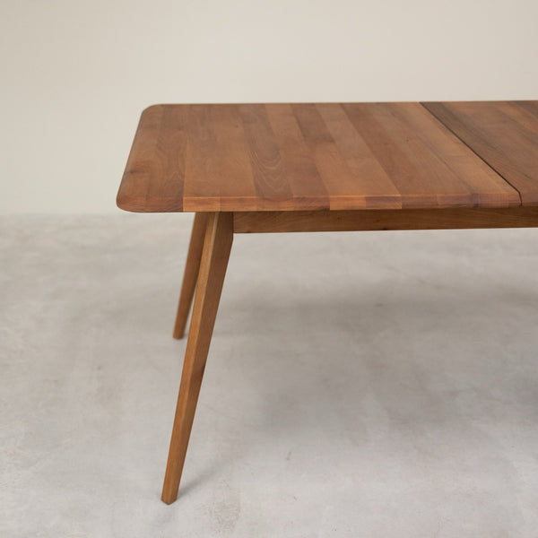 Table à manger extensible en noyer massif