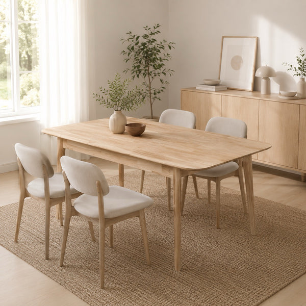 Table en bois massif de chêne