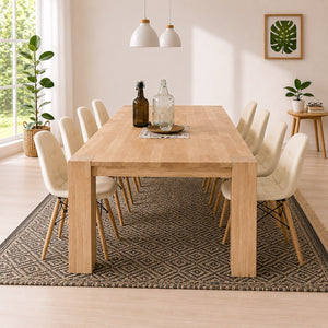 Table en bois massif de chêne