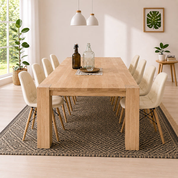 Table en bois massif de chêne