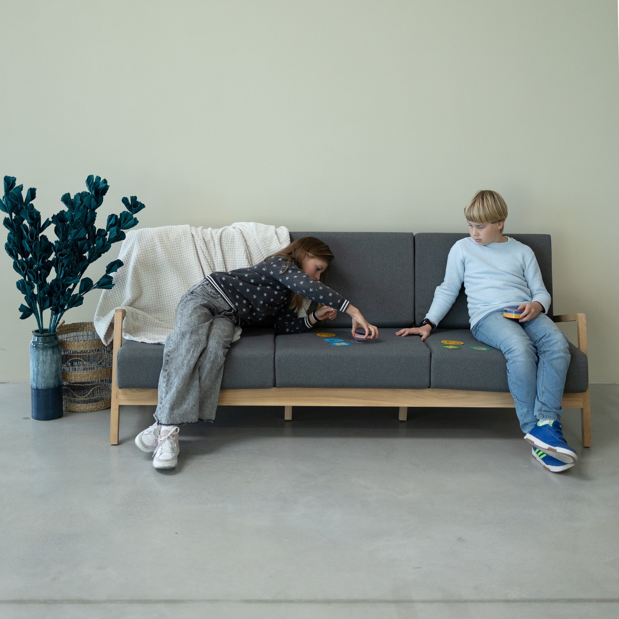 VESKOR Sofá tres plazas madera maciza de roble SWEDEN 