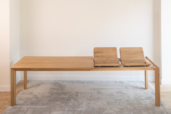Table à manger extensible en bois massif Dita Veskor