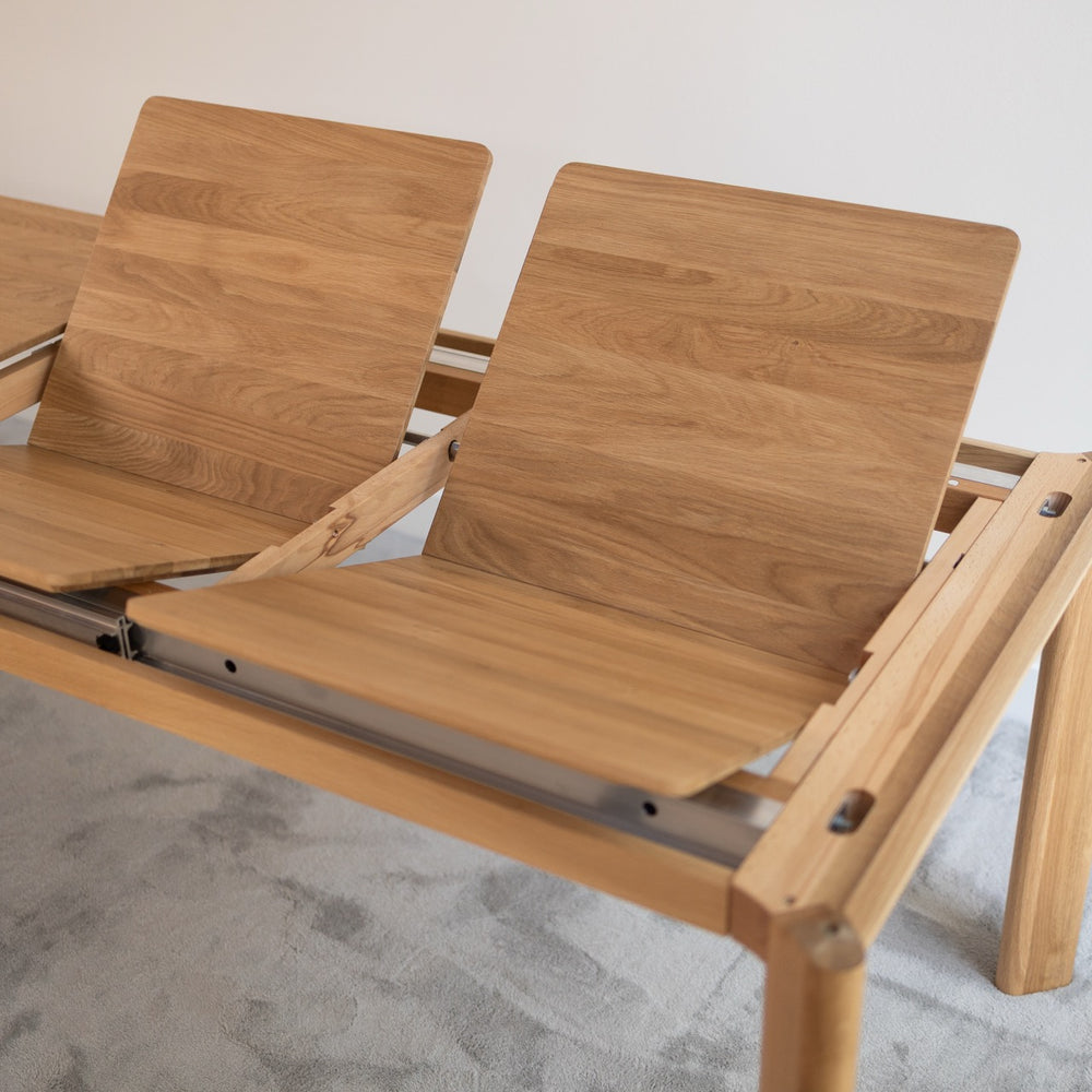 Table à manger extensible en bois massif Dita Veskor