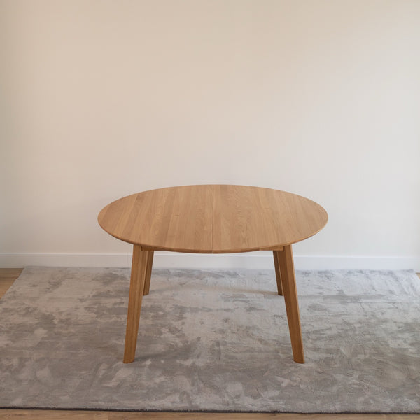 Table à manger ronde extensible en bois massif Saga Veskor
