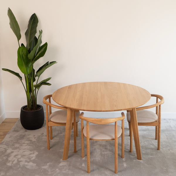 Table à manger ronde extensible en bois massif Saga Veskor