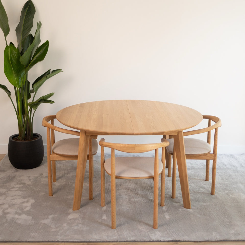 Table à manger ronde extensible en bois massif Saga Veskor