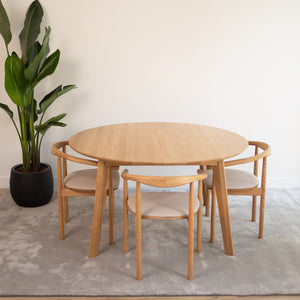Table à manger ronde extensible en bois massif Saga Veskor