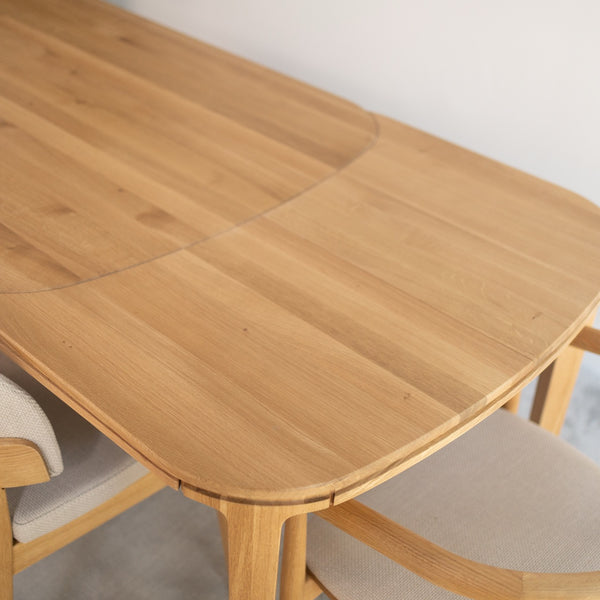 Table à manger extensible en bois massif de chêne Ikona Veskor