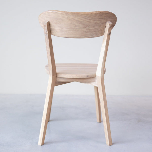 Chaise de salle à manger en bois massif de chêne Isku – Lot de 2 ou 4 chaises - NordicStory