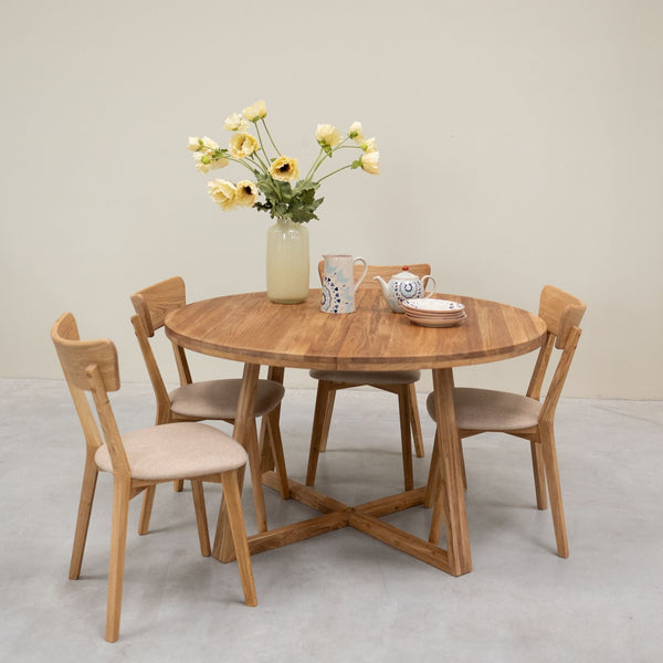 Chaise de salle à manger en bois massif de chêne Diana, revêtement Beige – Lot de 2 ou 4 chaises - NordicStory