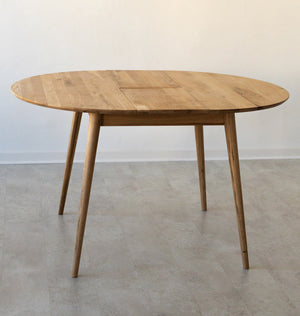 Table à manger ronde extensible en chêne massif Escandi 3 – 100-130 x 100 x 75 cm - NordicStory