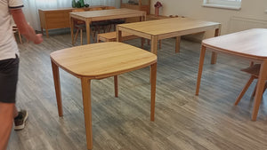 Table à manger extensible en bois massif IKONA - KARPIS