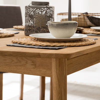 NordicStory Table de salle à manger rectangulaire à rallonge en chêne massif "Escandi".
