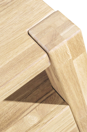 Table de chevet en bois massif de chêne style nordique Roble.store