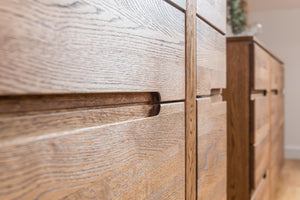 NordicStory Comoda de madera maciza de roble 