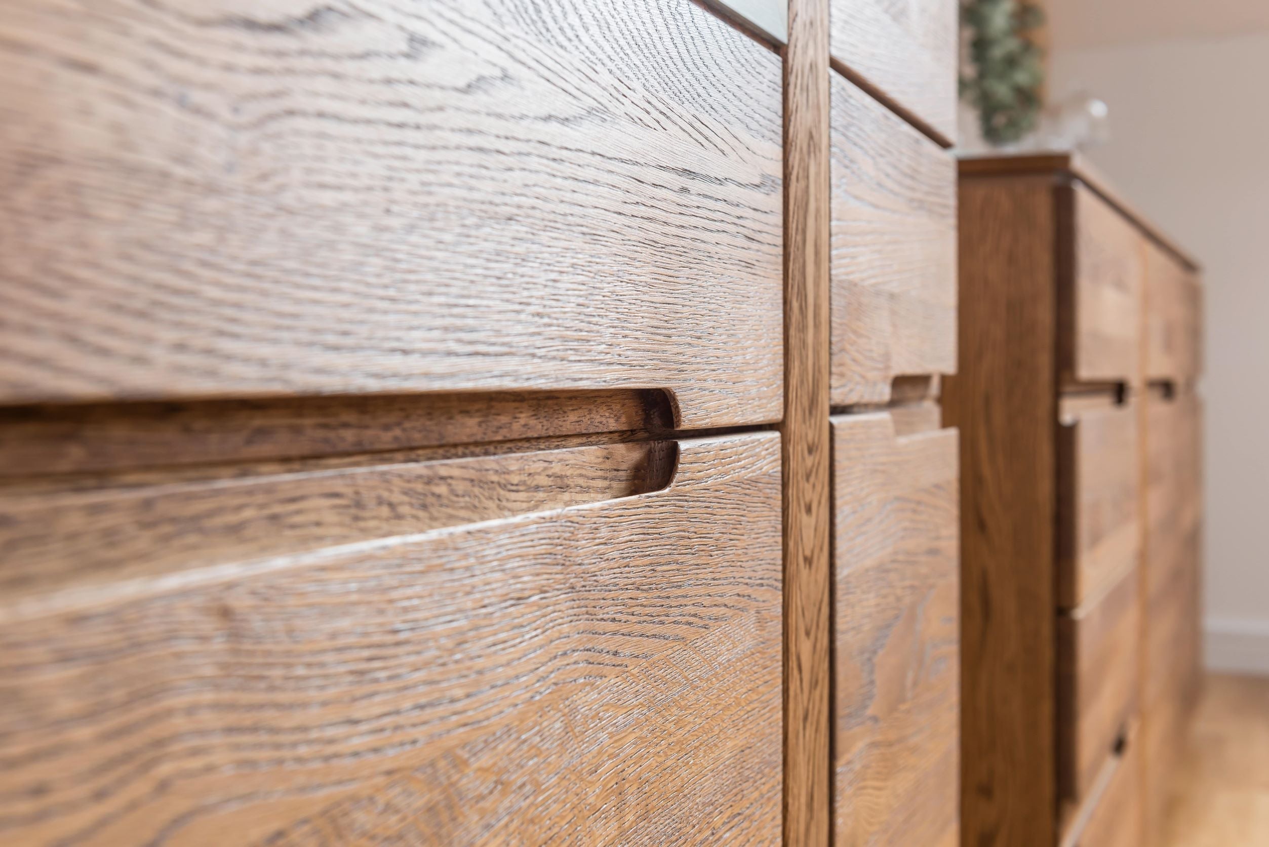 NordicStory Comoda de madera maciza de roble 