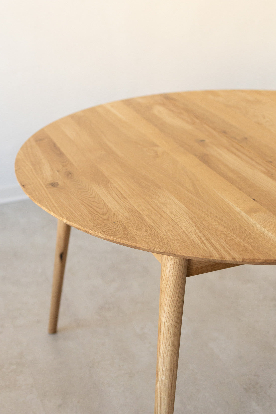 NordicStory Mesa extensible de comedor de madera maciza de roble 