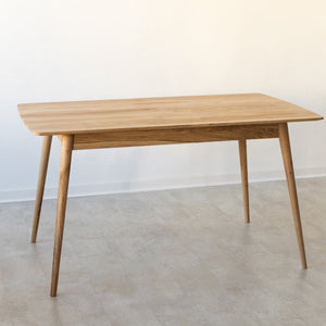 Table à manger fixe rectangulaire en bois massif de chêne Escandi 1