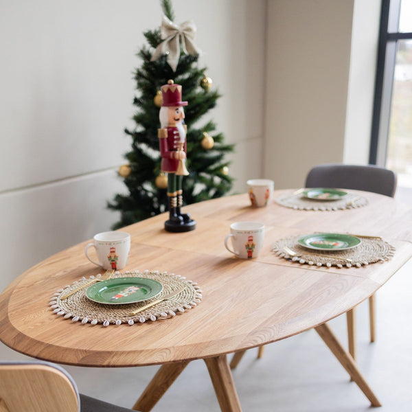 Table extensible ovale en bois massif de chêne Carmen