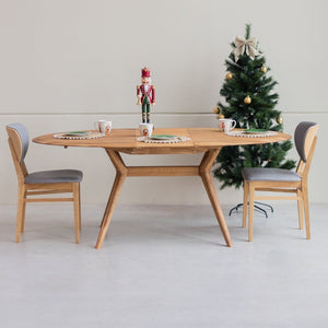 Table extensible ovale en bois massif de chêne Carmen